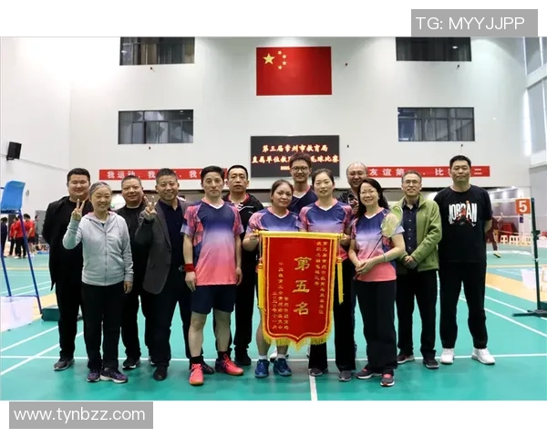 重庆羽毛球队荣登全国团队协作排行榜第五名展现团结拼搏精神